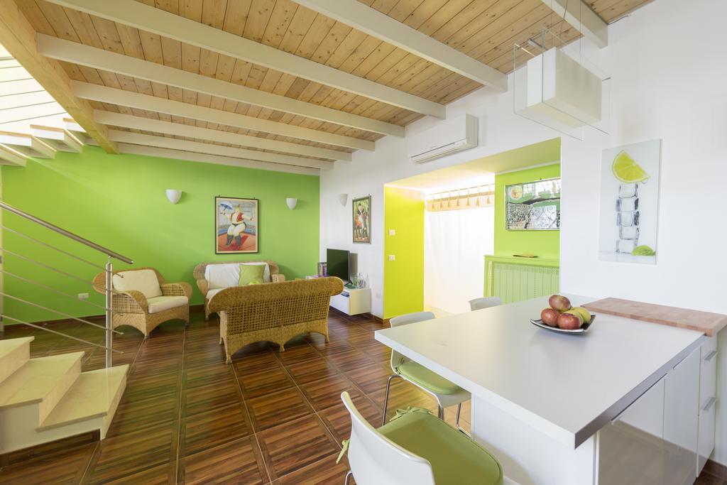 Apartament Aristovascio Neapol Zewnętrze zdjęcie