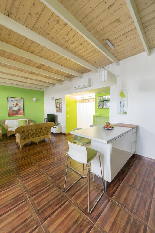 Apartament Aristovascio Neapol Zewnętrze zdjęcie