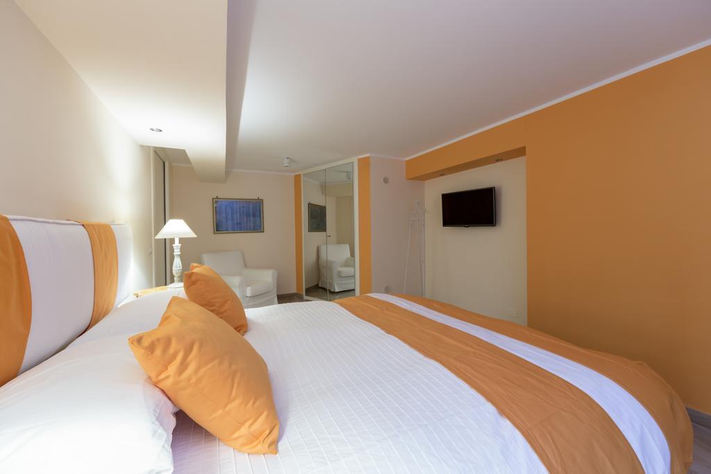 Apartament Aristovascio Neapol Zewnętrze zdjęcie