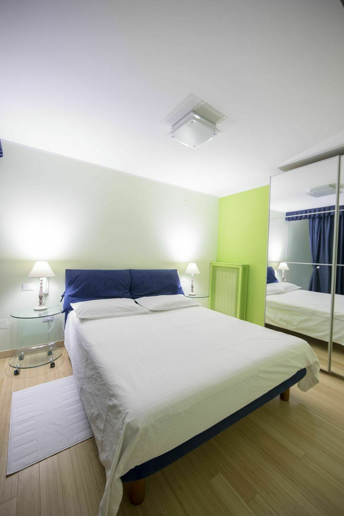 Apartament Aristovascio Neapol Zewnętrze zdjęcie